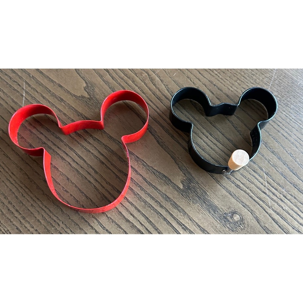 Disney Mickey Mouse Cookie Cutter and Egg Pancake Ring Set Red Black 2pc